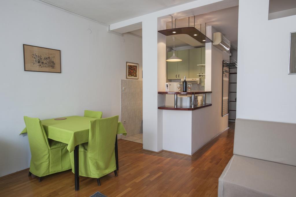 Apartment Fleger Zagreb Room photo