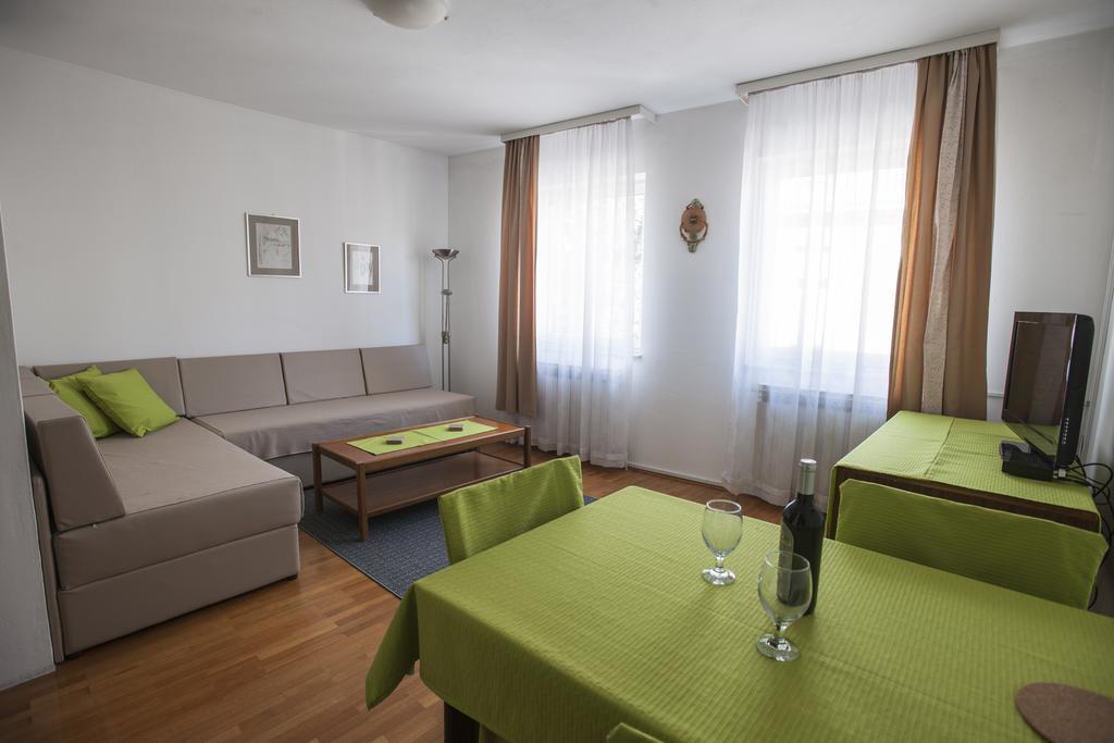 Apartment Fleger Zagreb Exterior photo